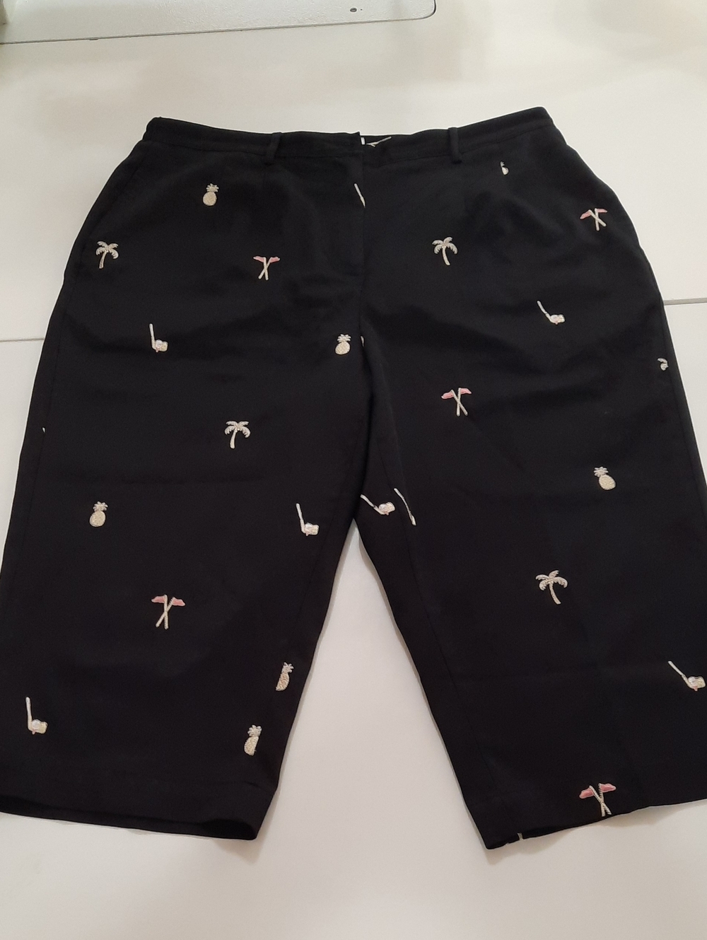 Coral Bay Black Embroidered Palm & Pineapple Flat-Front Shorts - Size 14P